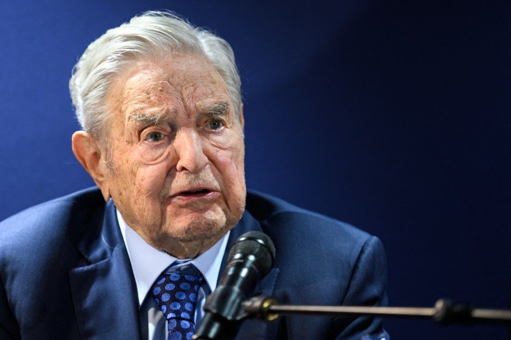 Hungarian-born US investor and philanthropist George Soros answers to questions after delivering a speech on the sidelines of the World Economic Forum (WEF) annual meeting in Davos on May 24, 2022. (Photo by Fabrice COFFRINI / AFP)
