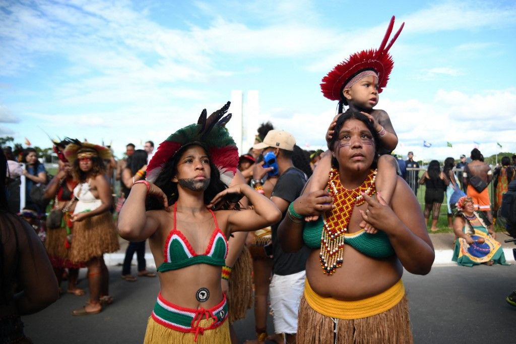 19th Terra Livre Camp marches in Brasilia for demarcation of Indigenous Lands