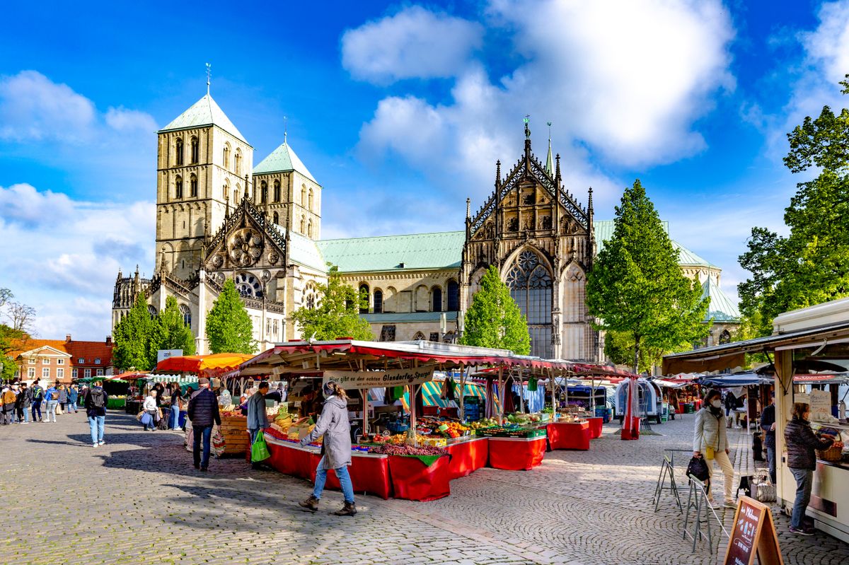 Muenster,,Germany,-,April,29,,2022:,View,To,Catholic,Cathedral