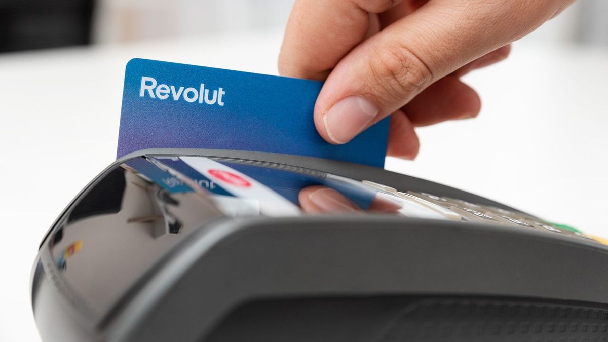 Új csalás elleni tanfolyamot indít a Revolut