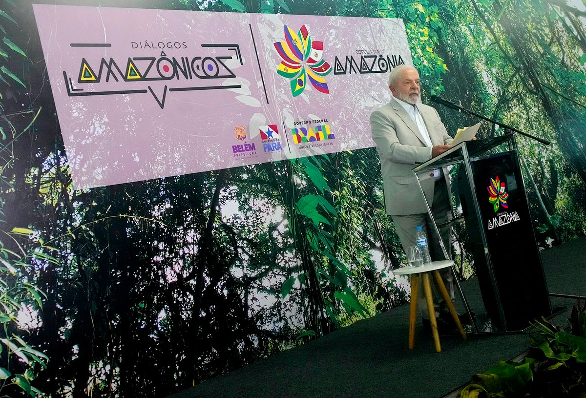 Belém, 2023. augusztus 9.Luiz Inácio Lula da Silva brazil elnök nyilatkozik az Amazonas-államok csúcstalálkozójának végén a brazíliai Pará állam székhelyén, Belémben 2023. augusztus 9-én. A találkozón elsősorban az amazonasi trópusi esőerdők védelméről tárgyaltak.MTI/AP/Eraldo Peres