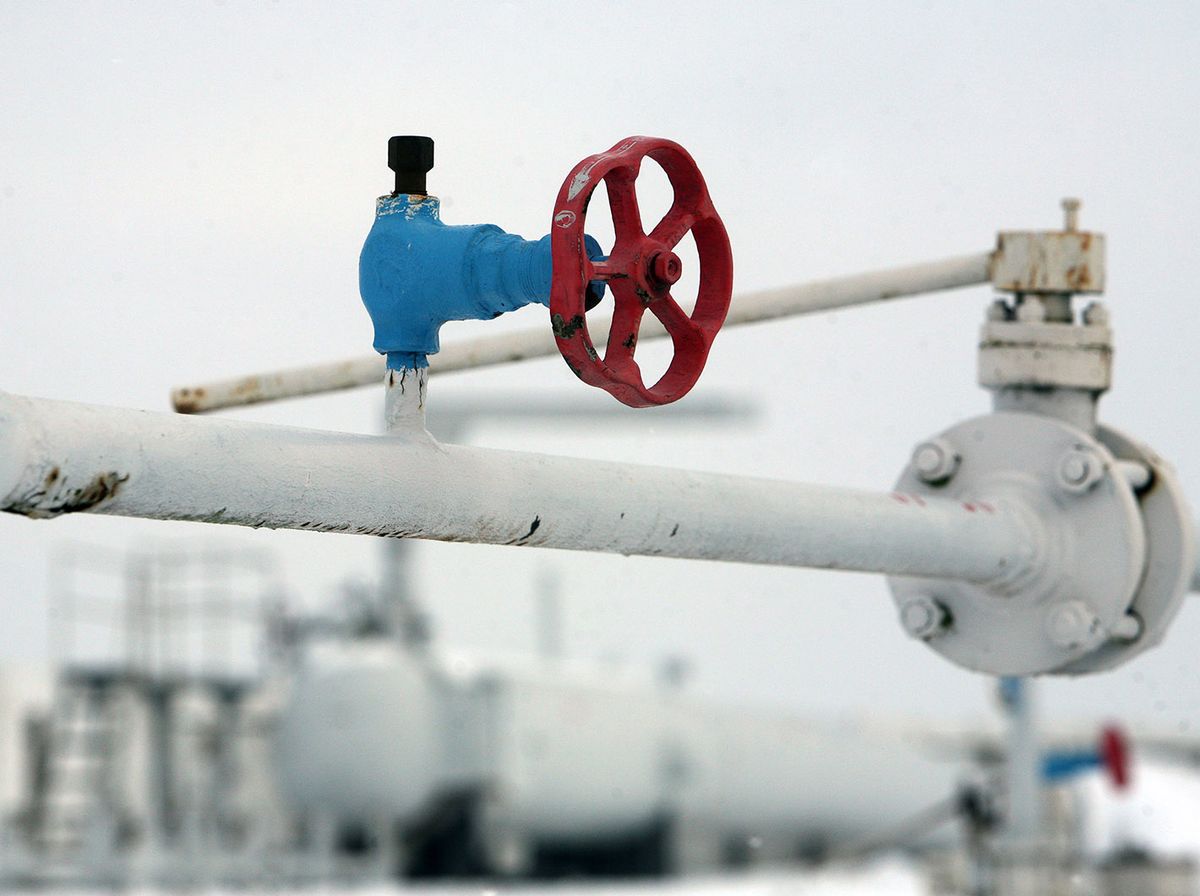 NATURAL GAS CRISISA shut-off valve on a gas pipeline at a gas-compressor station owned and operated by NJSC Naftogaz near Boyarka, Ukraine, on Saturday, January3, 2009. The station serves as a control point for the transiting of natural gas from Russia to Western Europe.

Photographer: Genya Savilov/ NorthfotoA shut-off valve on a gas pipeline at a gas-compressor station owned and operated by NJSC Naftogaz near Boyarka, Ukraine, on Saturday, January3, 2009. The station serves as a control point for the transiting of natural gas from Russia to Western Europe.Photographer: Genya Savilov/ Northfoto