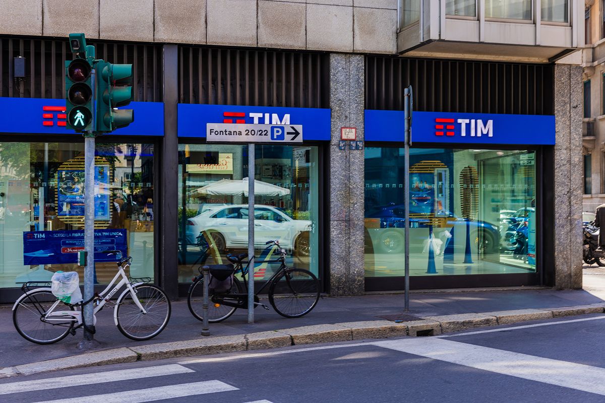 Milan,,Italy,-,05.17.2023:,Tim,S.p.a.,,Also,Operating,Under,The
Milan, Italy - 05.17.2023: TIM S.p.A., also operating under the name Telecom Italia, is an Italian telecommunications company headquartered in Rome and Milan.