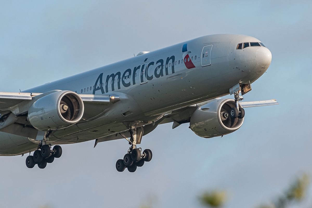 London,,Uk,-,May,29,,2023:,Boeing,777,American,Airlines
LONDON, UK - MAY 29, 2023: Boeing 777 American Airlines approaching early morning to London Heathrow Airport.
