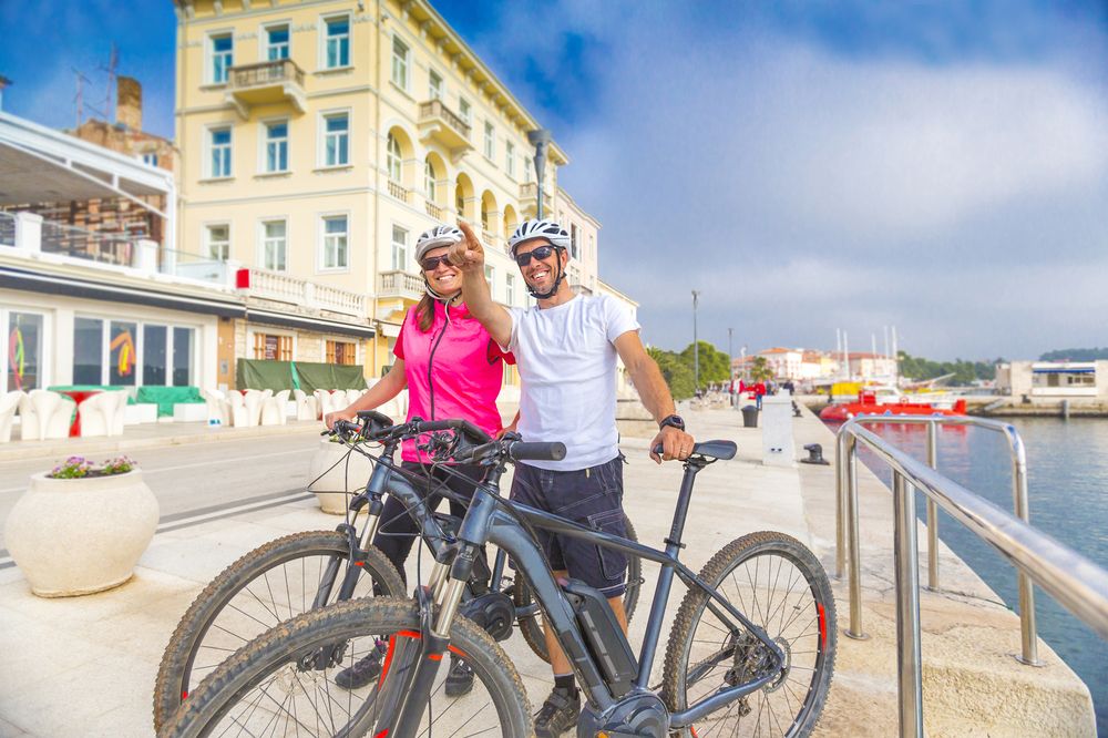 Couple,With,An,Ebike,In,Holidays