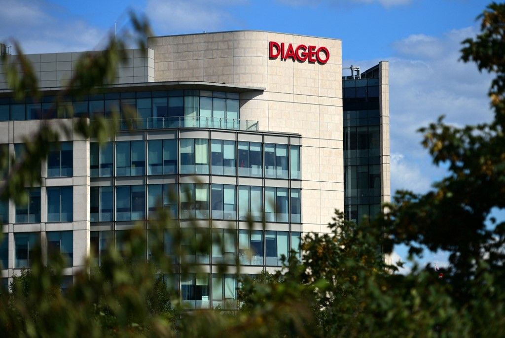 A picture taken on August 22, 2014 shows the exterior of the headquarters of British multinational drinks company, Diageo, in west London. British business leaders have warned against independence for Scotland, saying the uncertainty it could trigger over future policies is bad for business. The multinational Diageo drinks group, which owns the Johnnie Walker brand and also select labels such as Lagavulin and Talisker, said there are "many questions to be answered". Diageo, which is investing the equivalent of 1.25 billion euros ($1.6 billion) over five years in its distilleries in Scotland, has said it would be concerned about any outcome which increased costs, complexity or uncertainty. AFP PHOTO / CARL COURT (Photo by CARL COURT / AFP)