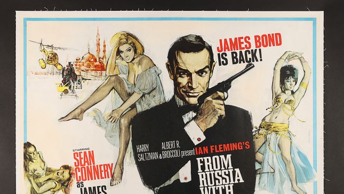 Vente aux enchères d'affiches des films de James BondVente aux enchères d'affiches des films de James Bond: L’affiche du film « James Bond 007 Bons Baisers de Russie » avec Sean Connery. © Propstore/JLPPA/Bestimage A James Bond movie poster for the first big screen 007 adventure, From Russia with LoveVente aux enchères d'affiches des films de James Bond: L’affiche du film « James Bond 007 Bons Baisers de Russie » avec Sean Connery. © Propstore/JLPPA/Bestimage A James Bond movie poster for the first big screen 007 adventure, From Russia with Love