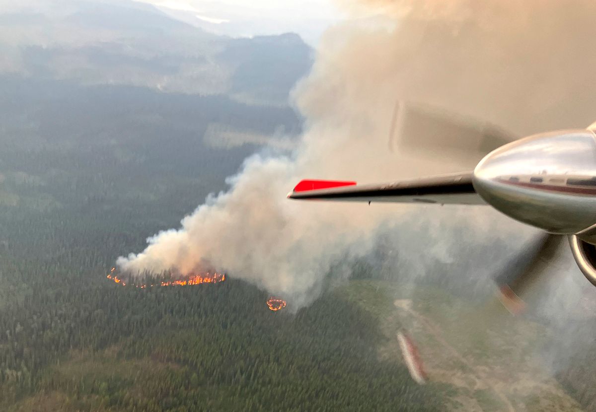 CANADA-BRITISH COLUMBIA-WILDFIRES
(230715) -- BRITISH COLUMBIA, July 15, 2023 (Xinhua) -- This aerial photo taken on July 7, 2023 shows wildfires in the northern part of British Columbia, Canada. With tremendous plumes of smoke sent into the atmosphere, Canada is grappling with its worst wildfire season on record. By Thursday there are 907 active wildfires in Canada with 572 of them classified as "out of control," according to the Canadian Interagency Forest Fire Center (CIFFC). (BC Wildfire Service/Handout via Xinhua)Xinhua News Agency / eyevineContact eyevine for more information about using this image:T: +44 (0) 20 8709 8709E: info@eyevine.comhttp://www.eyevine.com