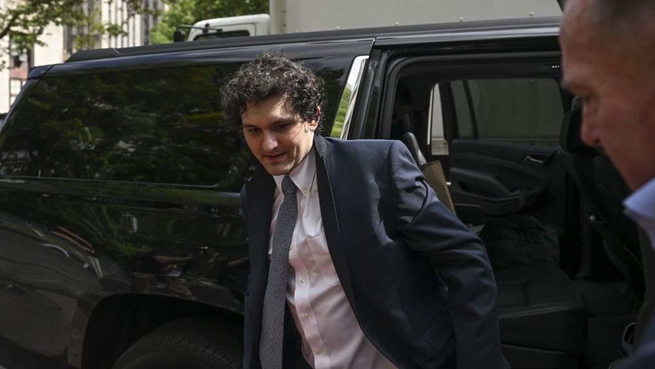 FTX's former CEO, Sam Bankman-Fried, appears in court on federal fraud chargesNEW YORK, USA - JUNE 15: FTX Founder Sam Bankman-Fried arrives at Manhattan Federal Court for a court appearance in New York, United States on June 15, 2023. Fatih Aktas / Anadolu Agency (Photo by Fatih Aktas / ANADOLU AGENCY / Anadolu Agency via AFP)
