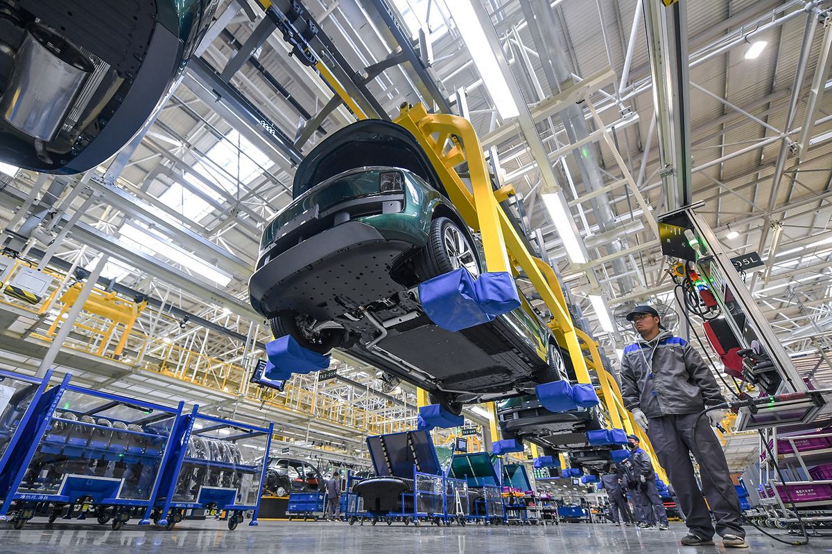 (230804) -- BEIJING, Aug. 4, 2023 (Xinhua) -- This photo taken on Feb. 15, 2023 shows a factory of Chinese electric vehicle (EV) maker Li Auto Inc. in Changzhou, east China's Jiangsu Province. (Xinhua/Li Bo) (Photo by Li Bo / XINHUA / Xinhua via AFP)