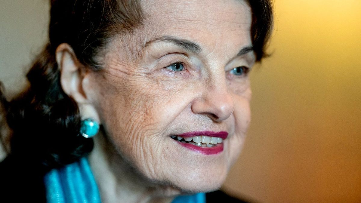 Meghalt egy 90 éves demokrata szenátor