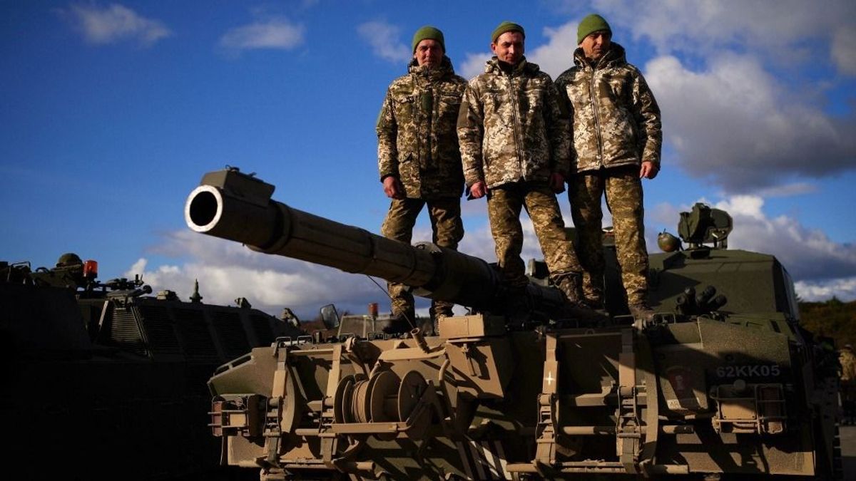 Videón az ukránok által elveszített első Challenger 2 brit tank