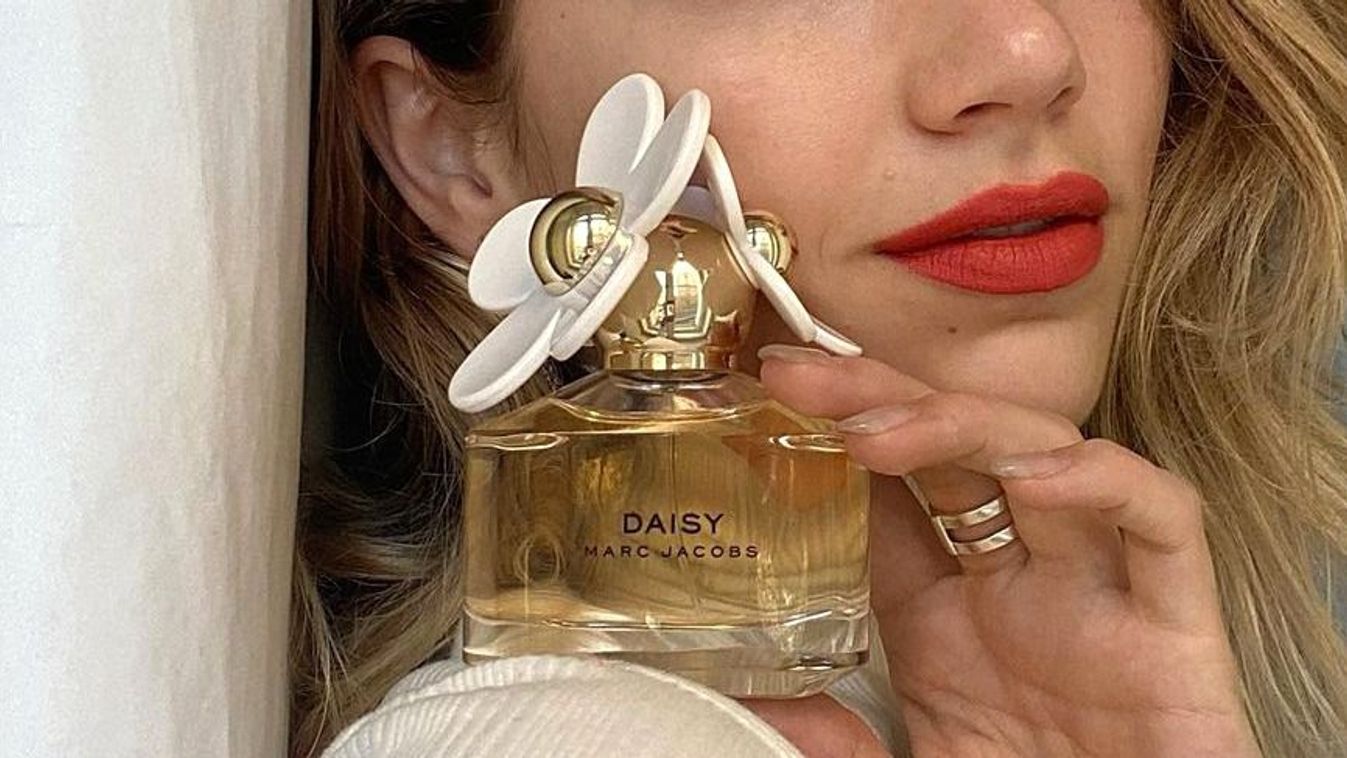 Gorgeous Emily (IG: emilysteaparty) is fresh & ready with MJ Daisy - the loveliest Marc Jacobs Fragrances fragrance #marcjacobs #MJDaisy #coty #cotyinc #repost