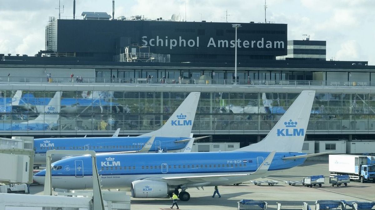 Kegyetlenül megsarcolnák a hollandok az átszálló utasokat – a KLM rémülten tiltakozik