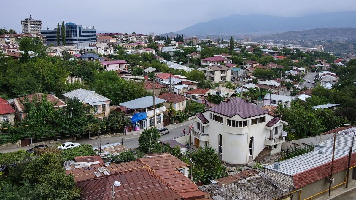Azerbajdzsán lebombázta Hegyi-Karabahot, új háború van készülőben