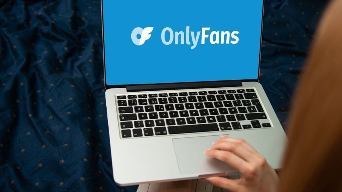 NMHH: az OnlyFans pornó tartalmai visszafordíthatatlan társadalmi károkat okozhatnak