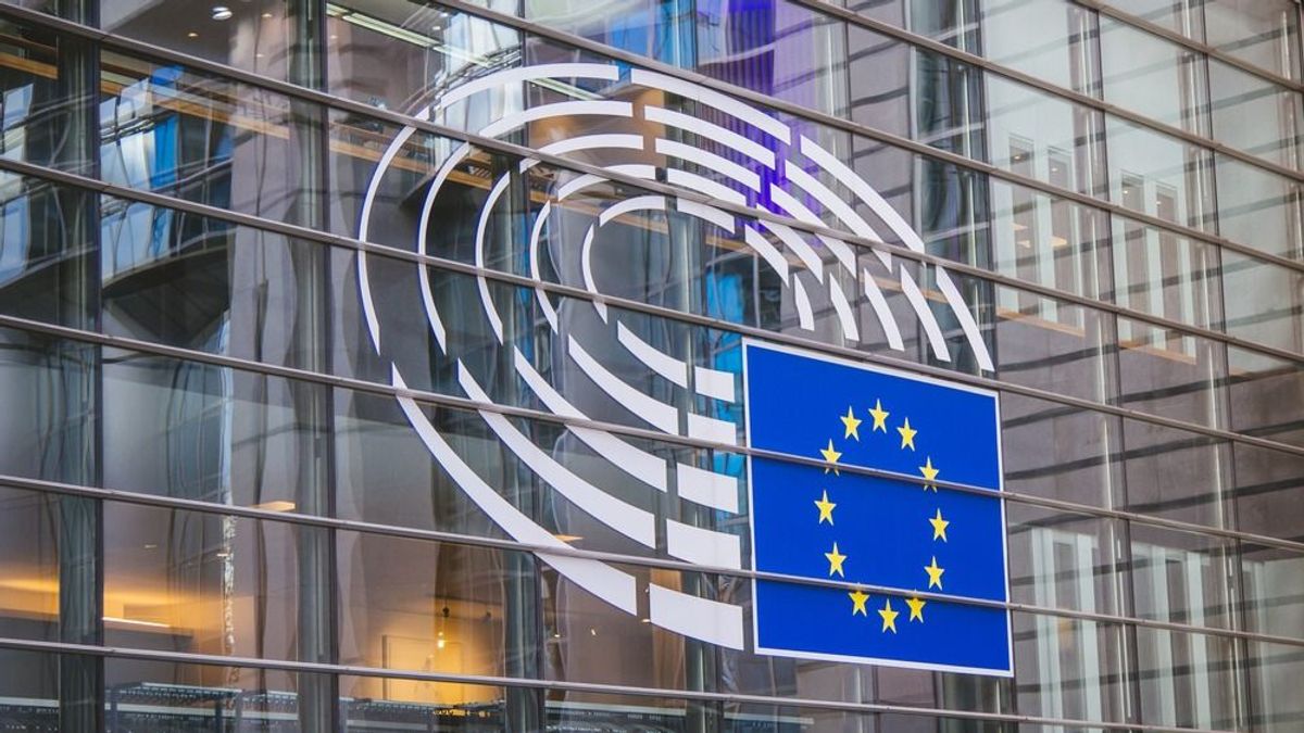 Jóváhagyta a közös fegyvervásárlásokat az Európai Parlament