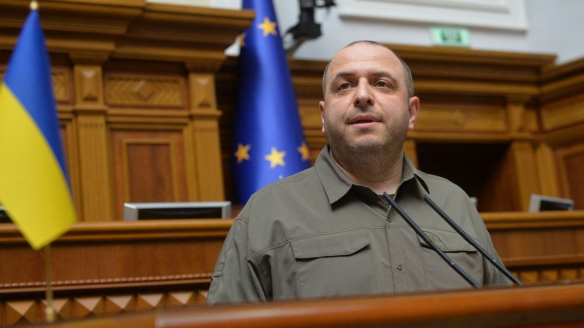 Jóváhagyta az új hadügyminiszter kinevezését az ukrán parlament