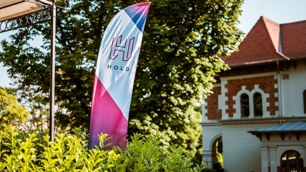 Látótávon kívül az alacsony infláció, drága mulatság a befektetői semmittevés