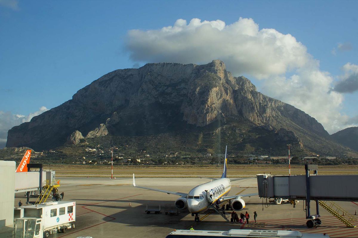 2020.02.20,Palermo,,Punta,Raisi,Airport,,Ryanair,Low,Cost,Airline,In 2020.02.20 Palermo, Punta Raisi Airport, Ryanair low cost airline in flight to Italy, Plane parked 