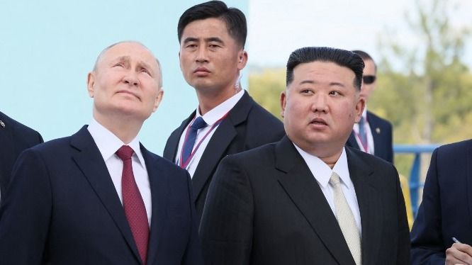 In this pool photo distributed by Sputnik agency, Russia's President Vladimir Putin (centre L) and North Korea's leader Kim Jong Un (centre R) visit the Vostochny Cosmodrome in Amur region on September 13, 2023. Russian President Vladimir Putin and North Korean leader Kim Jong Un both arrived at the Vostochny Cosmodrome in Russia's Far East, Russian news agencies reported on September 13, ahead of planned talks that could lead to a weapons deal. (Photo by Mikhail Metzel / POOL / AFP)
