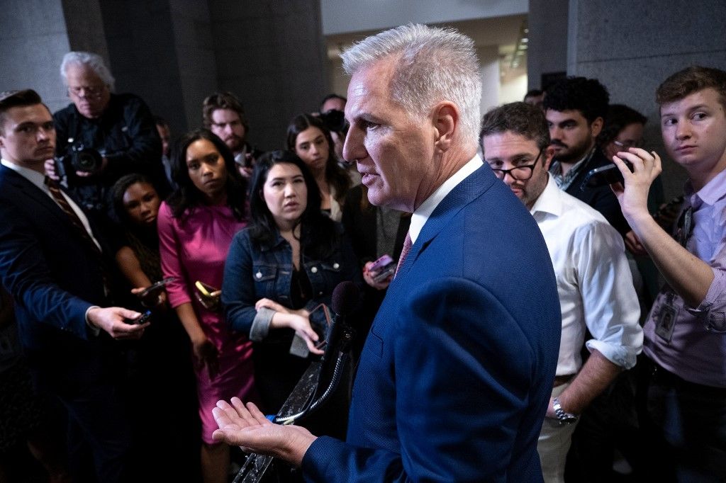 US House Speaker Kevin McCarthy (R-CA) speaks to members of the media while departing a House Republican meeting on the Biden impeachment inquiry, at the US Capitol in Washington, DC, on September 14, 2023. The White House on September 13 rejected "baseless" allegations of wrongdoing against US President Joe Biden after Republican lawmakers launched an impeachment inquiry against him. (Photo by Brendan Smialowski / AFP)