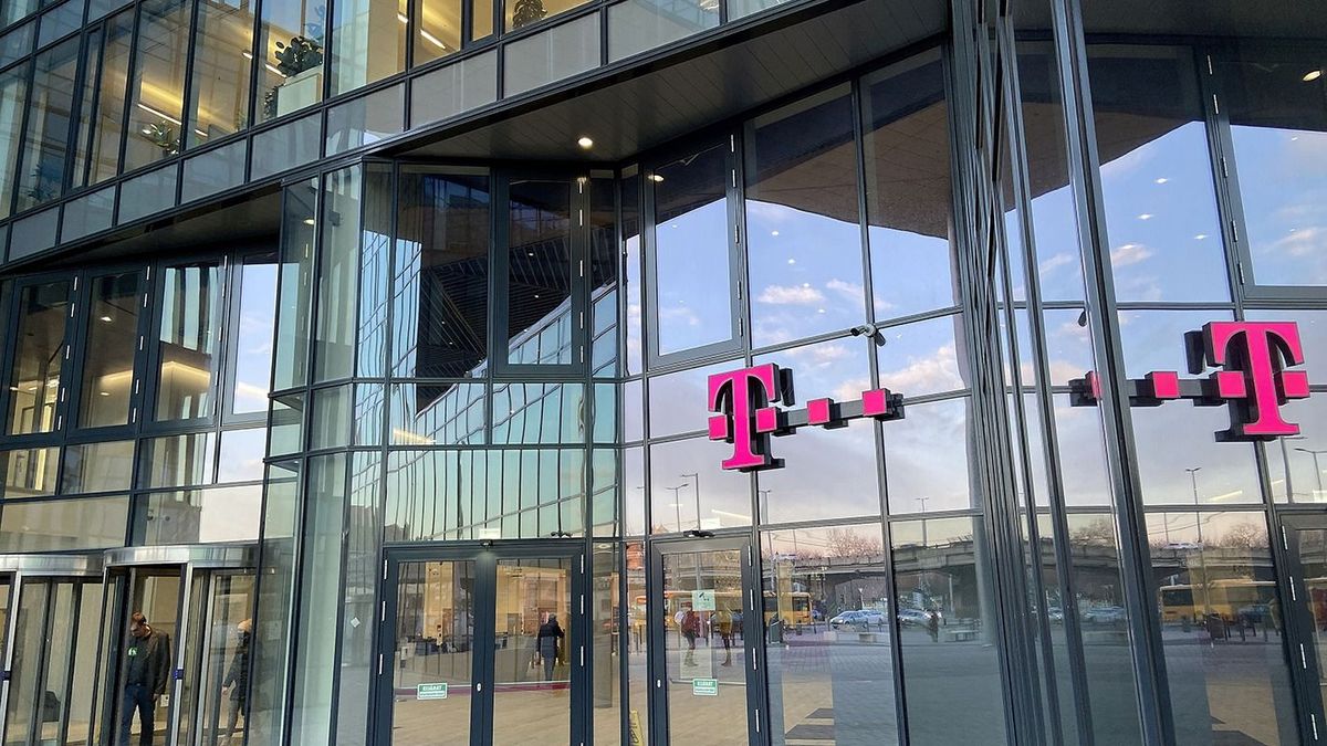 Még szebb jövőt lát a Magyar Telekom: magasabb bevételt jósoltak