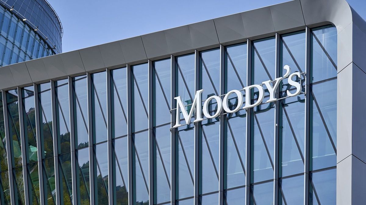 Vilnius,/,Lithuania,-,05,01,2020:,Moody's,Logo,On