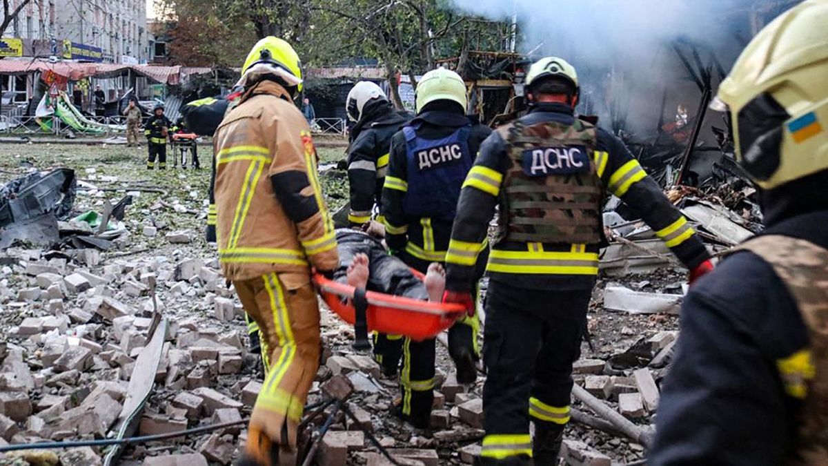 Oroszország megtorolta a szevasztopoli rakétacsapást, lebombázták Beriszlavát