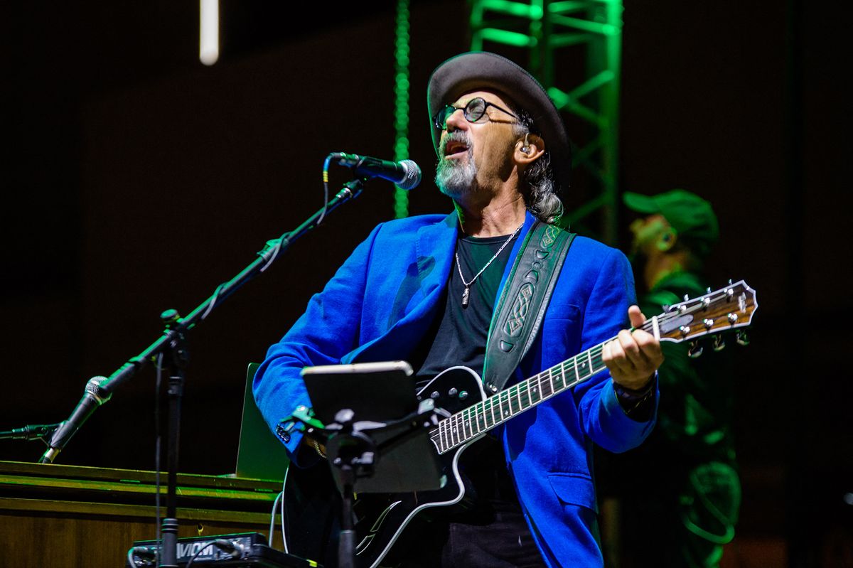 Dire Straits Legacy Performs In Molfetta