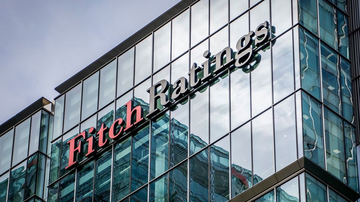 Fitch: egyelőre nincs gond az államadósságokkal