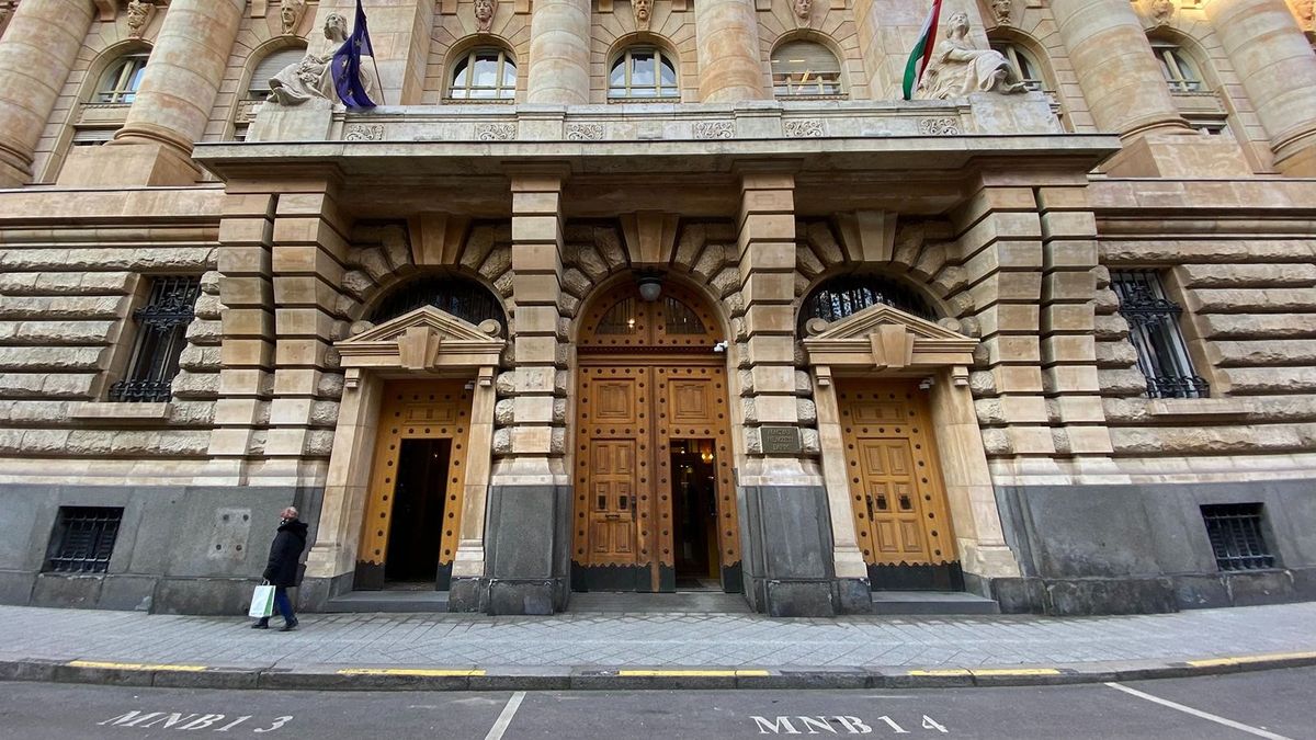 Döntött a jegybank: jelentősen szűkült a kamatfolyosó, az izgalmak csak most jönnek