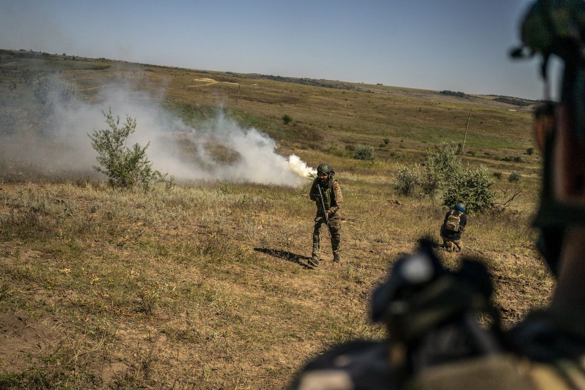 Military training of Ukrainian Army in Donetsk Oblast