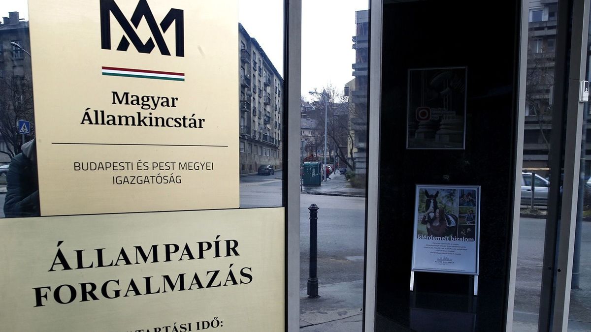 Lakossági állampapírok: csendesen, de biztosan vezet a tízéves lejáratú PMÁP