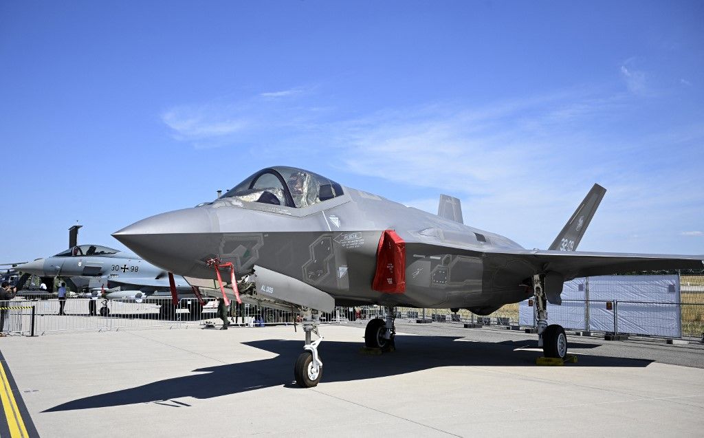 A Lockheed Martin F-35 fighting jet is pictured at the ILA Berlin Air Show (Internationale Luft- und Raumfahrtausstellung) in Schoenefeld near Berlin, eastern Germany, on June 22, 2022. The show running until June 26, 2022 will focus, according to its organisers, on the future of aerospace, with key topics like new technologies and sustainability. (Photo by Tobias SCHWARZ / AFP)