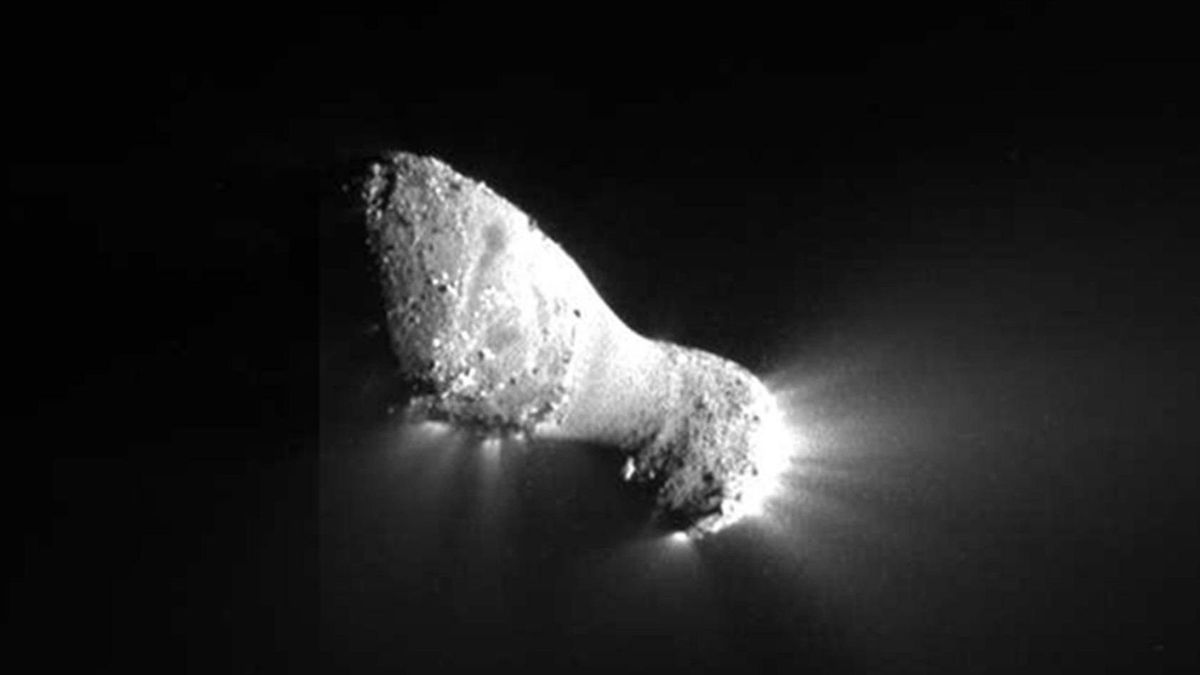 Ideje elővenni a távcsöveket: Ismét a Föld közelében egy üstökös