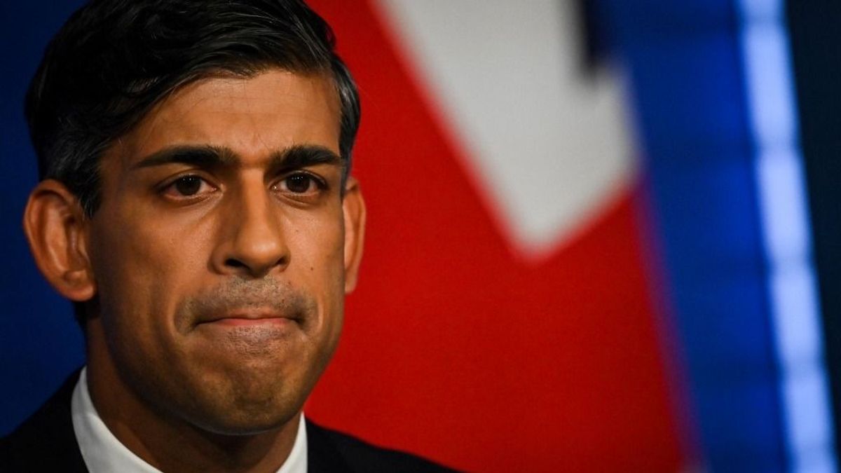 A brit kormány teljes dohányzási tilalmat vezetne be a következő generációk számára