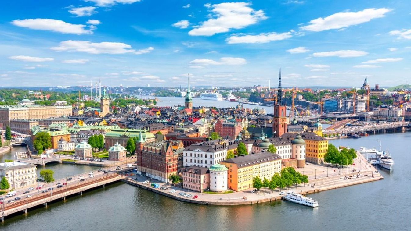 Stockholm,Old,Town,(gamla,Stan),Panorama,From,City,Hall,Top,