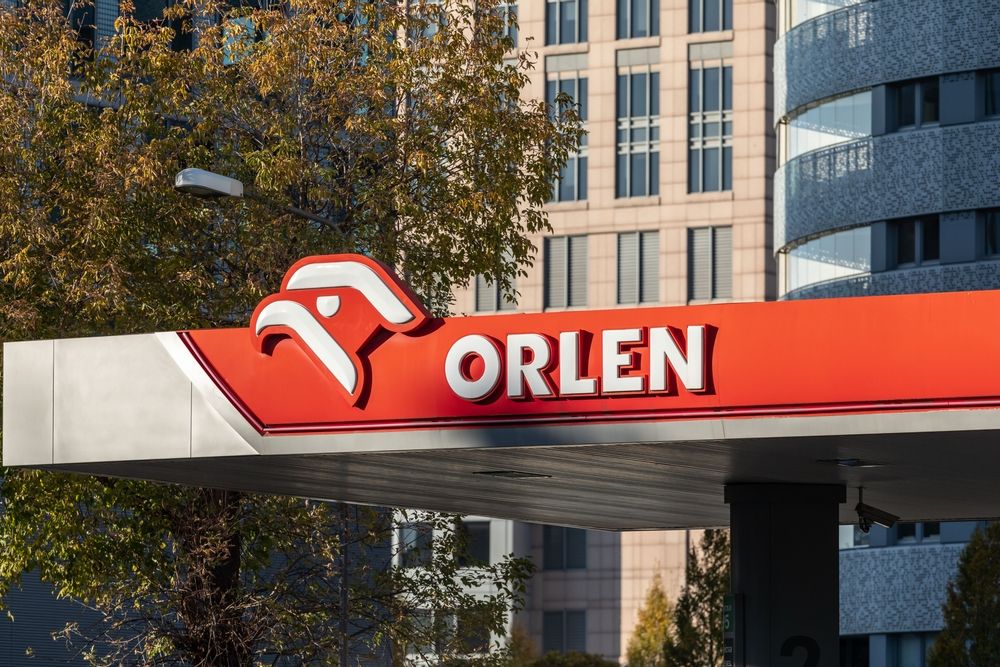 Warsaw,,Poland,-,October,2021:,Orlen,Company,Signboard,,Logo,Pkn