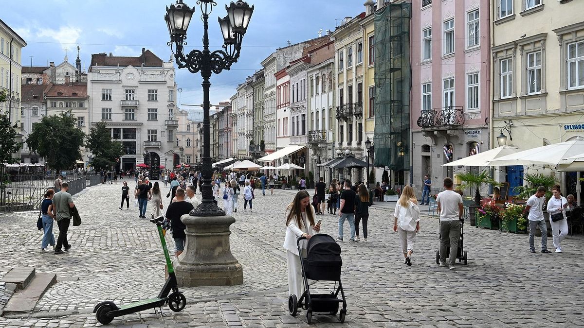 Nem kaphatnak állást Ukrajnában a hadköteles férfiak