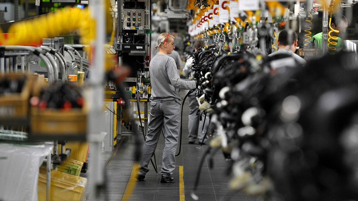 A szlovákokkal is meg kell küzdenünk a fülöp-szigeteki vendégmunkásokért