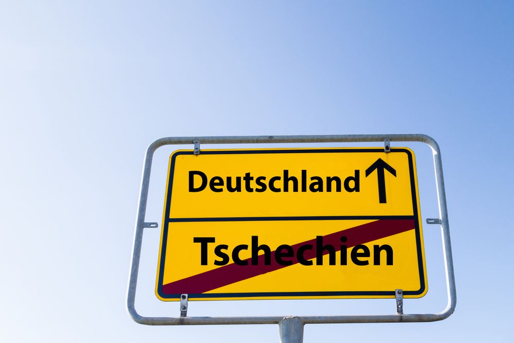 Sign,Germany,Czech,Republic,German,"deutschland,Tschechien"