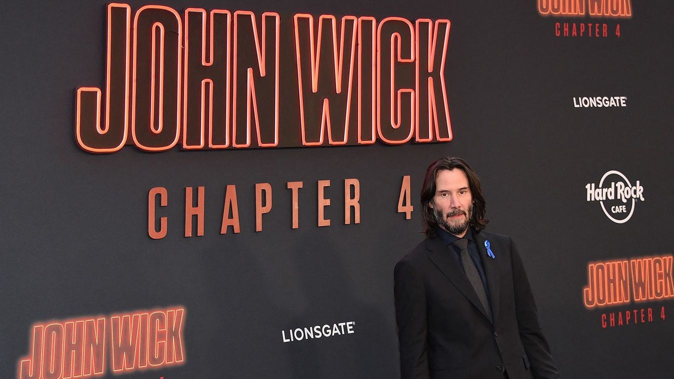 US actor Keanu Reeves arrives for the Los Angeles Premiere of "John Wick: Chapter 4" at the TCL Chinese Theatre in Hollywood, California, on March 20, 2023. (Photo by LISA O'CONNOR / AFP)