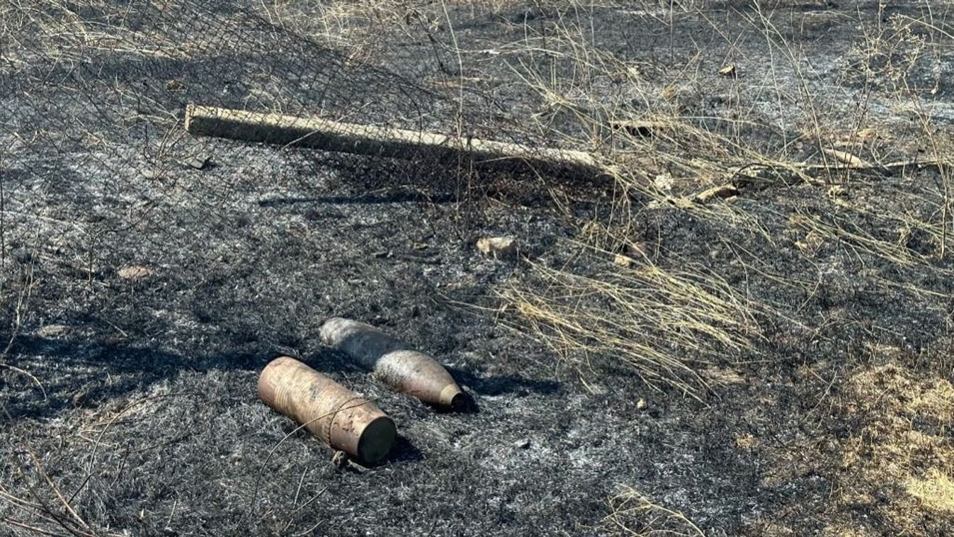 Traces of war in Kherson RegionKHERSON REGION, UKRAINE - SEPTEMBER 13: A view of unexploded ordnance alongside residential buildings amid Russia - Ukraine war in Bilohirka village of Kherson Region, Ukraine on September 13, 2023. Svitlana Horieva / Anadolu Agency (Photo by Svitlana Horieva / ANADOLU AGENCY / Anadolu Agency via AFP)