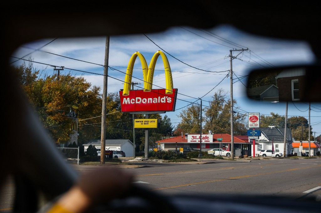 Companies And Organizations Logos In The United StatesMcDonald's restaurant sign is seen in Streator, Illinois, United States, on October 15, 2022. (Photo by Beata Zawrzel/NurPhoto) (Photo by Beata Zawrzel / NurPhoto / NurPhoto via AFP)