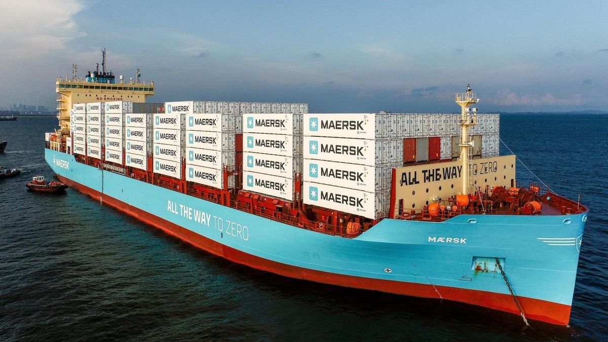 Átadta első „zöld” konténerszállító hajóját a Maersk