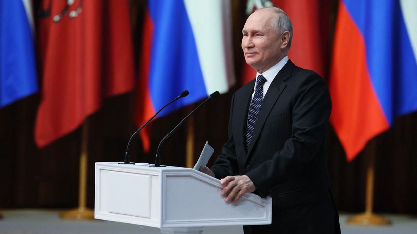 Putyin jót kacag az európai szankciókon: az orosz gazdaság jobb bőrben van, mint valaha