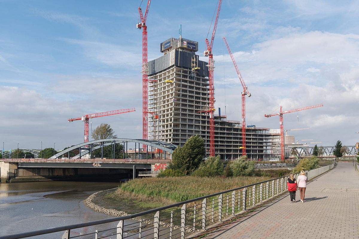 04 October 2023, Hamburg: View of the Elbtower construction site at the Elbrücken bridges. At 244.80 meters, the skyscraper is set to become the third-highest high-rise in Germany, after the Commerzbank Tower and the Messeturm in Frankfurt. Photo: Markus Scholz/dpa (Photo by MARKUS SCHOLZ / DPA / dpa Picture-Alliance via AFP)