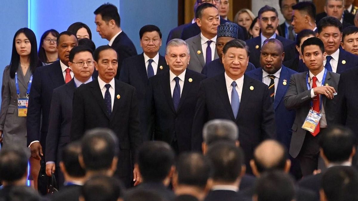 Shavkat Mirziyoyev attends 3rd Belt and Road Forum in China