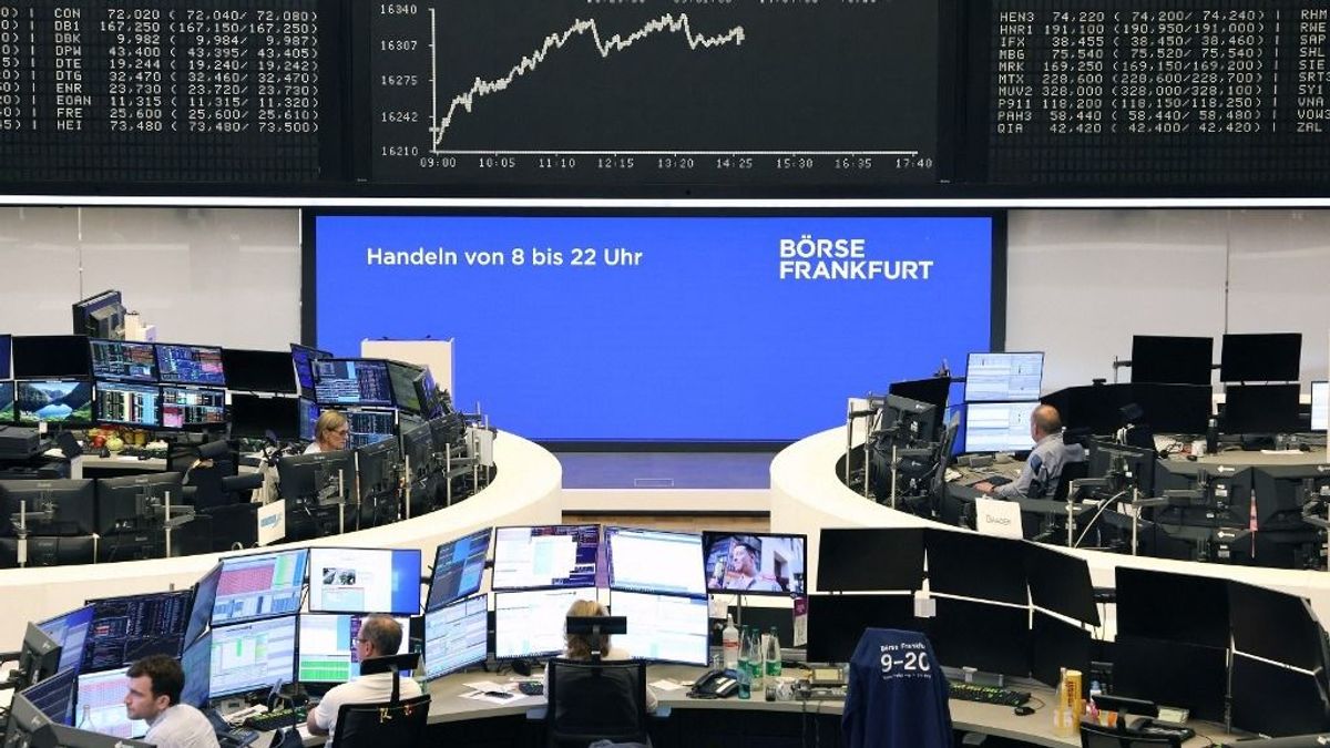 Nincs egyértelmű irány az európai piacokon, a forint pihen